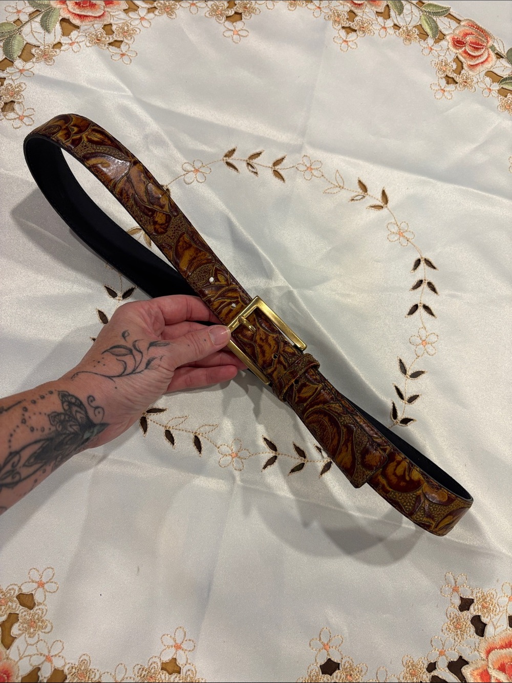 Vintage-Style Brown Paisley Leather Belt with Gold Buckle